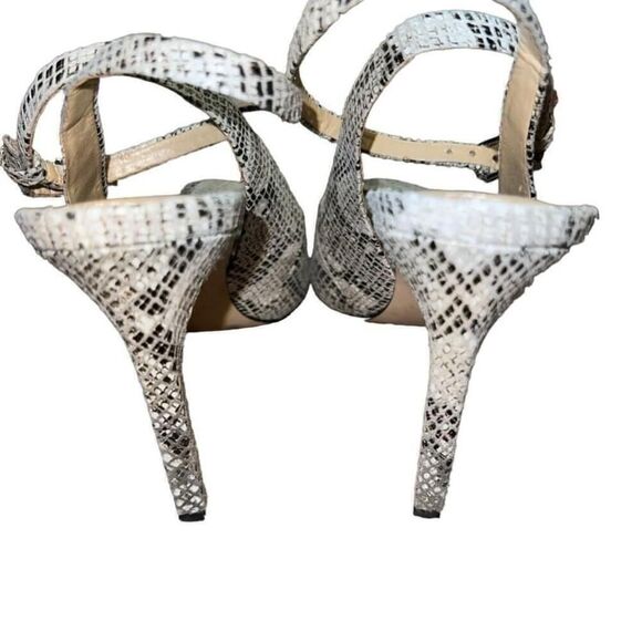Women's BCBGeneration Snake Print Heels Size 6M/36 White - Picture 5 of 6